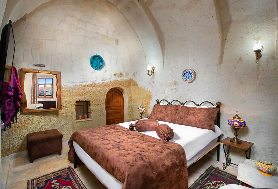 Romantic Cave Suites