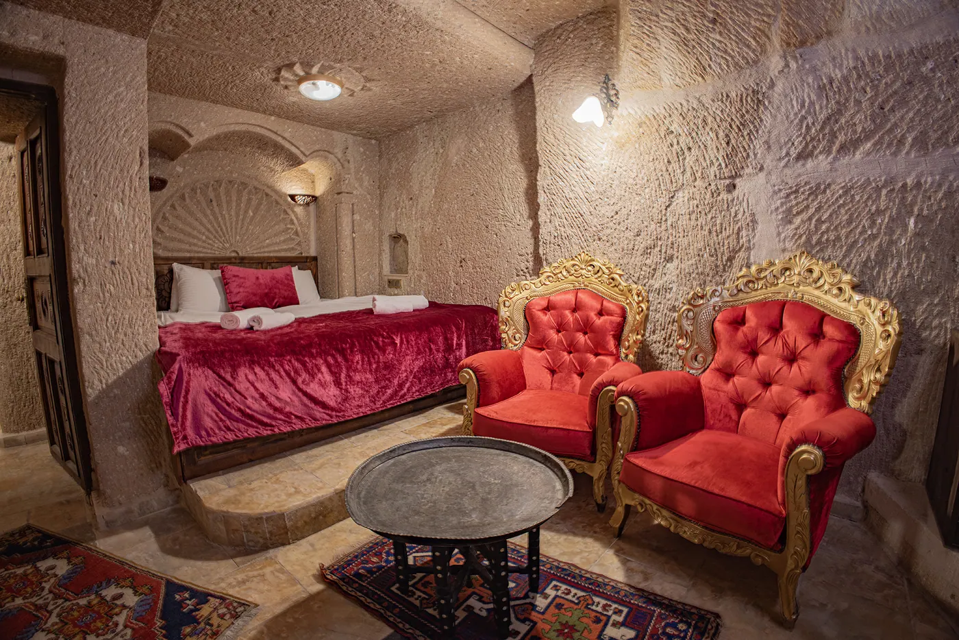 Royal Cave Hotel